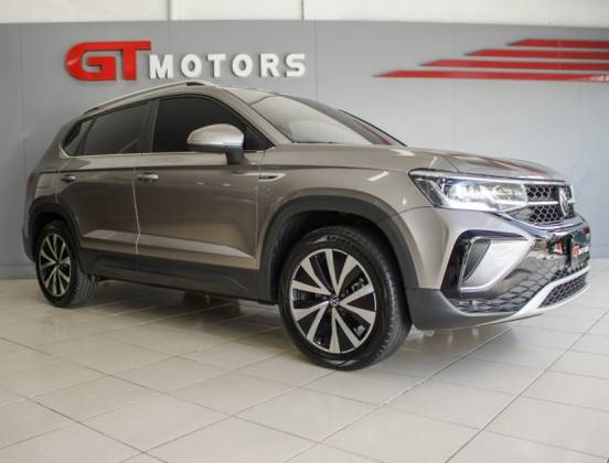 VOLKSWAGEN TAOS 1.4 250 TSI TOTAL FLEX HIGHLINE AUTOMÁTICO
